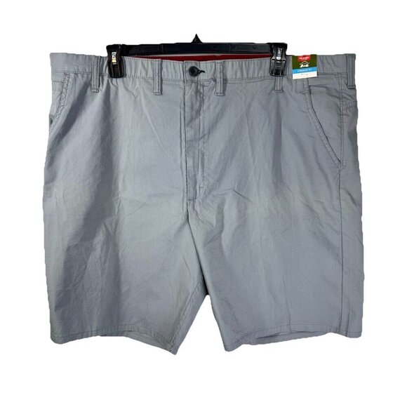 Wrangler Straight Fit Shorts Mens 46 Gray Outdoor Stretch Flat Front 9” NEW - Picture 2 of 8
